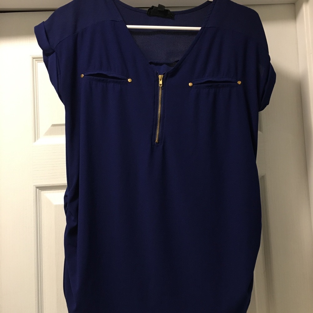 Maternity Top Size S